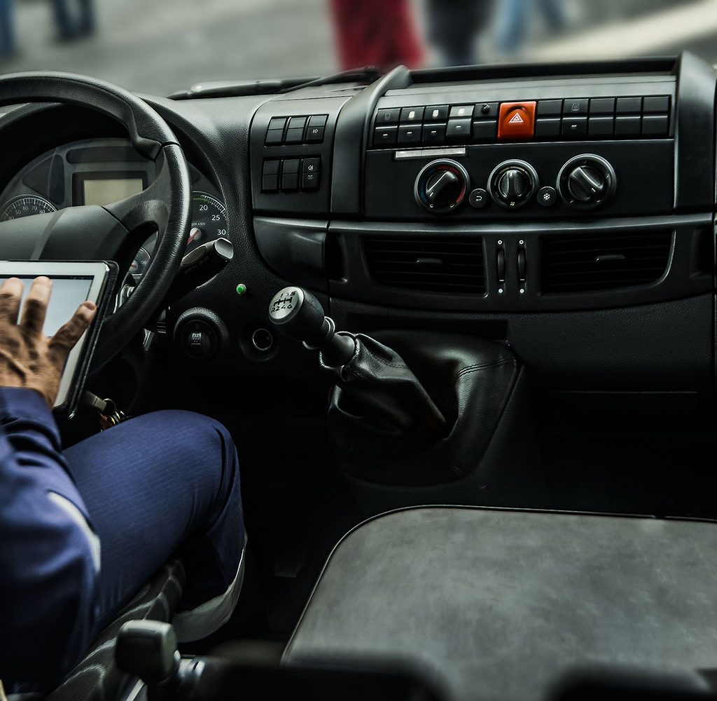 truck with mobile internet