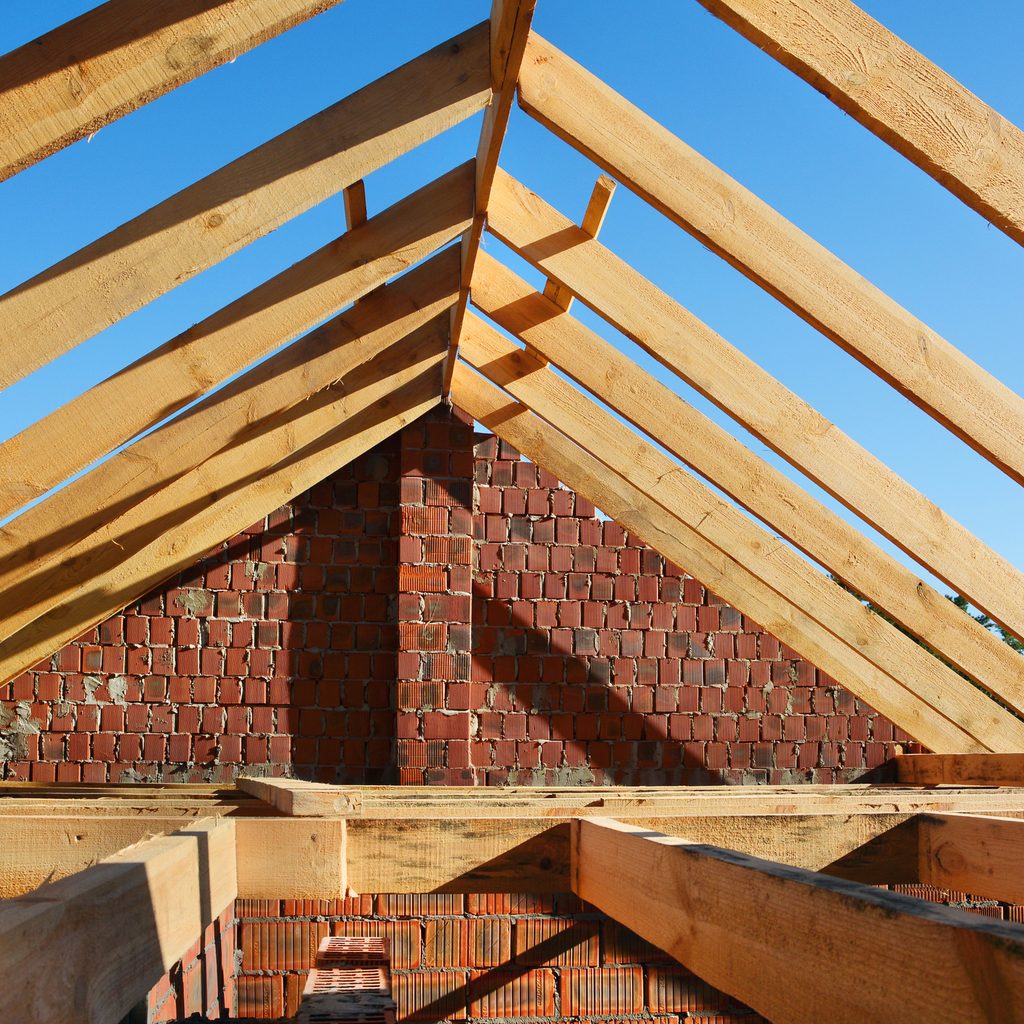 Construction of a roof truss
