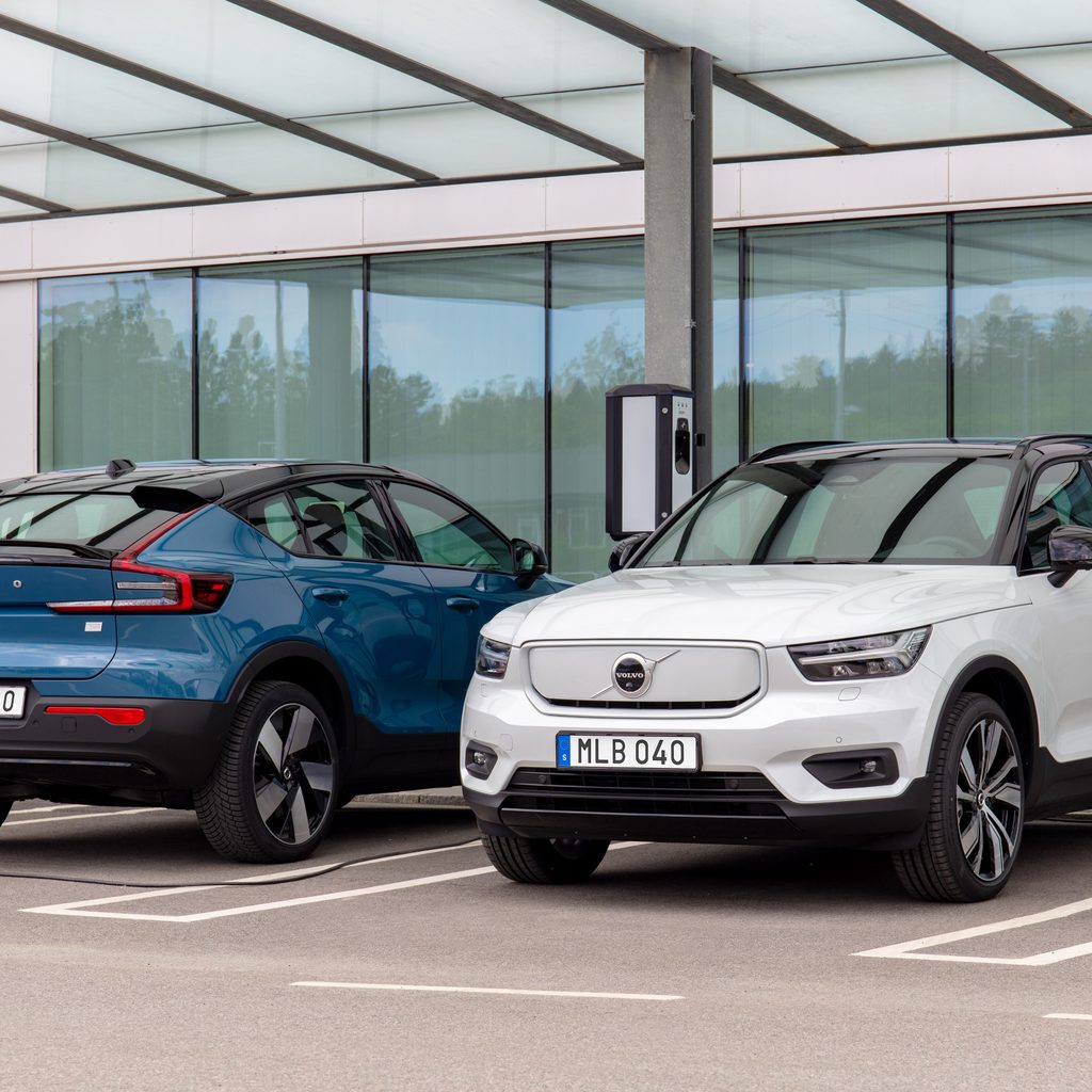 Volvo XC40 Recharge P8 and Recharge C40 charging
