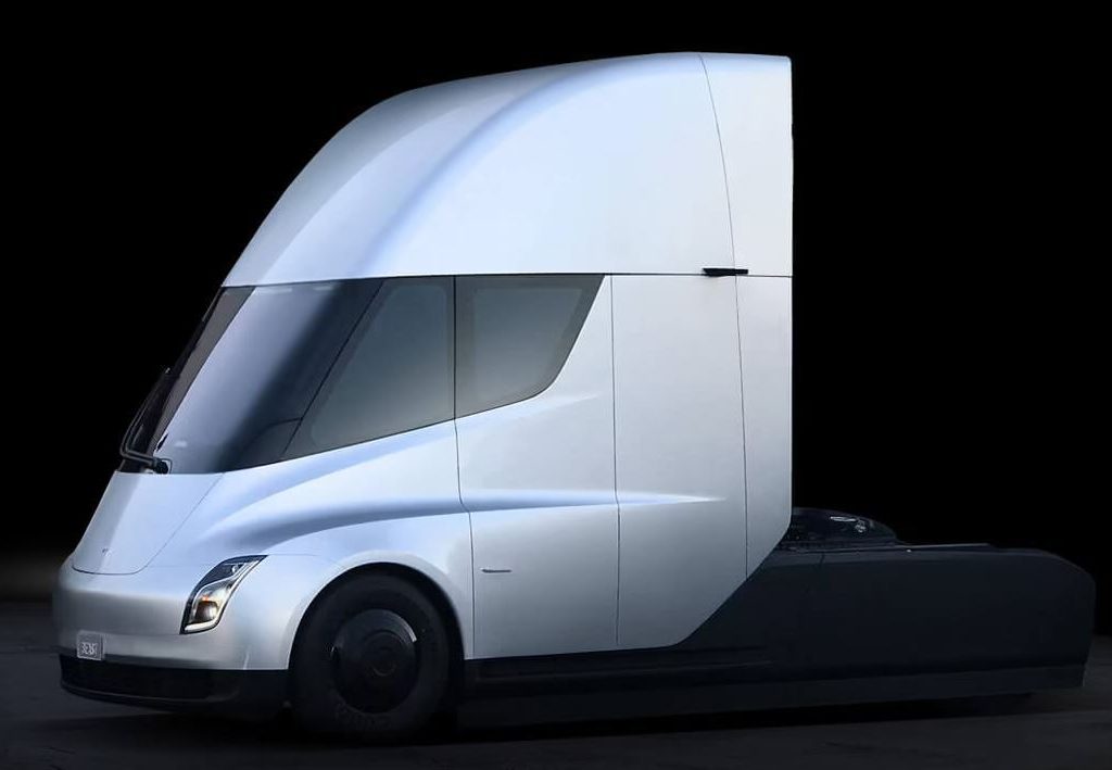 Telsa EV semitruck