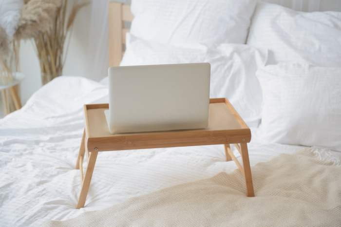 the best laptop stands for bed stand