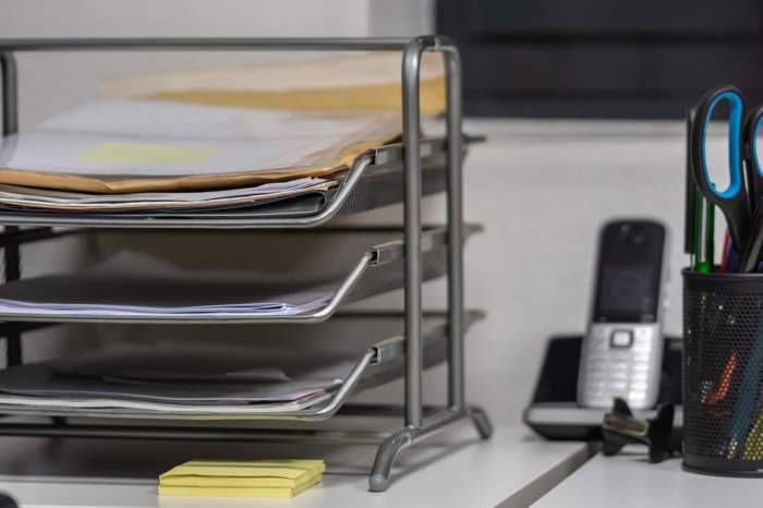 the best letter trays for desks tray