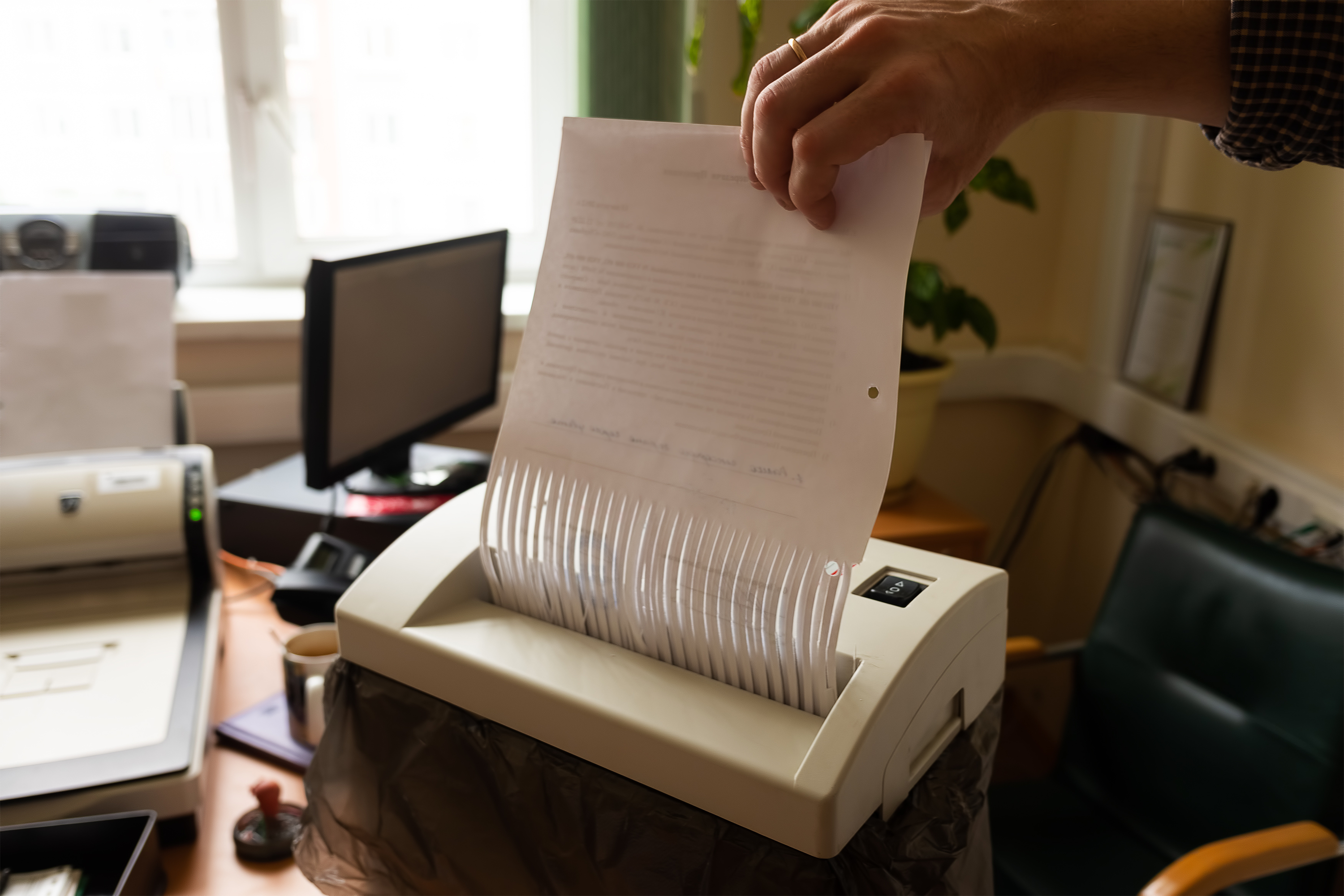 What are the best paper shredders for small businesses? ToughJobs
