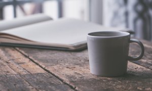 coffee food truck guide cup table drink beverage