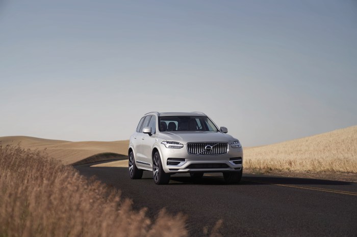 volvo upcoming electric hybrid vehicles cars xc90 recharged